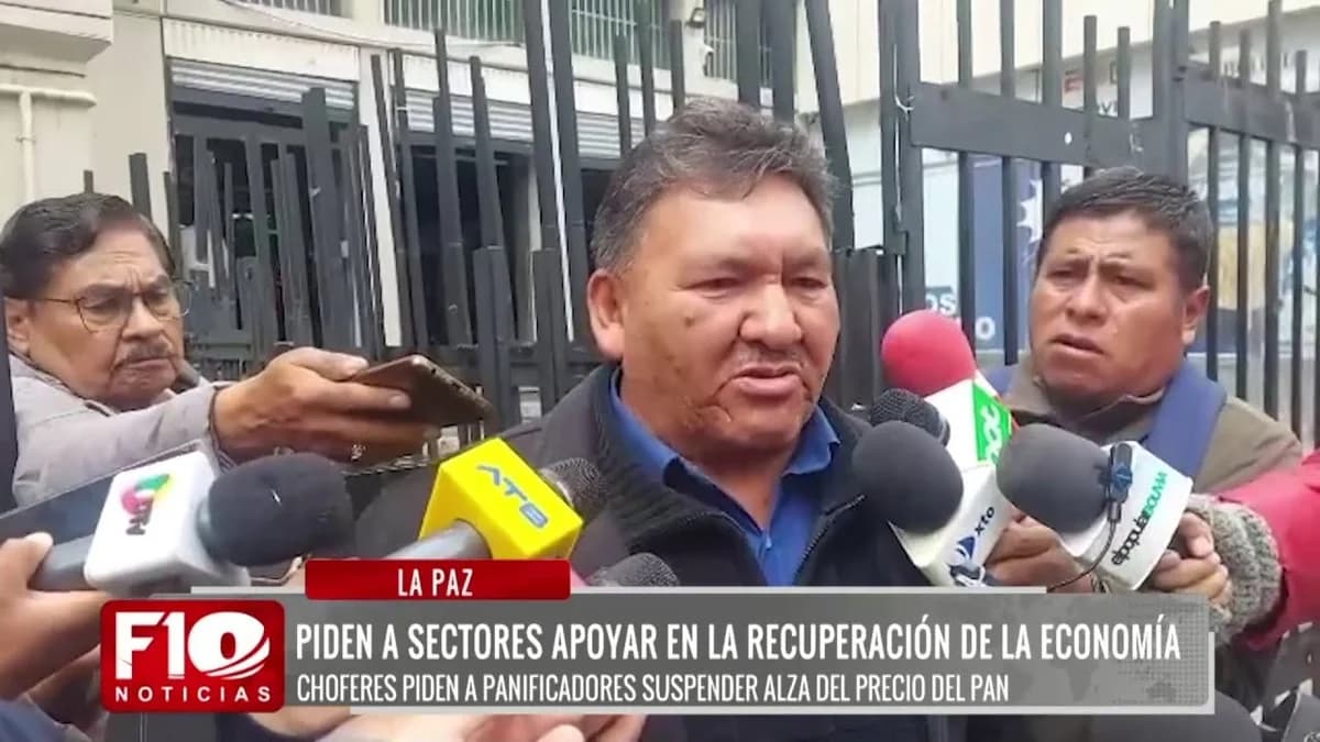 Choferes condicionan tarifas a que el pan siga a 0,50 bolivianos